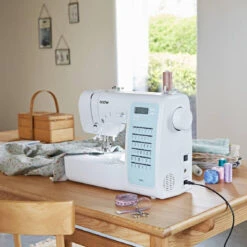 Brother Machine à Coudre FS40s + Sac De Transport Des Machines à Coudre OFFE... -Maison machine a coudre fs40s sac de transport des machines a coudre offert 9 1140x1140