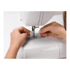 Singer Machine à Coudre Brilliance 6160 - 026160 - Blanc -Maison machine a coudre singer 6160 brillance 1187 5